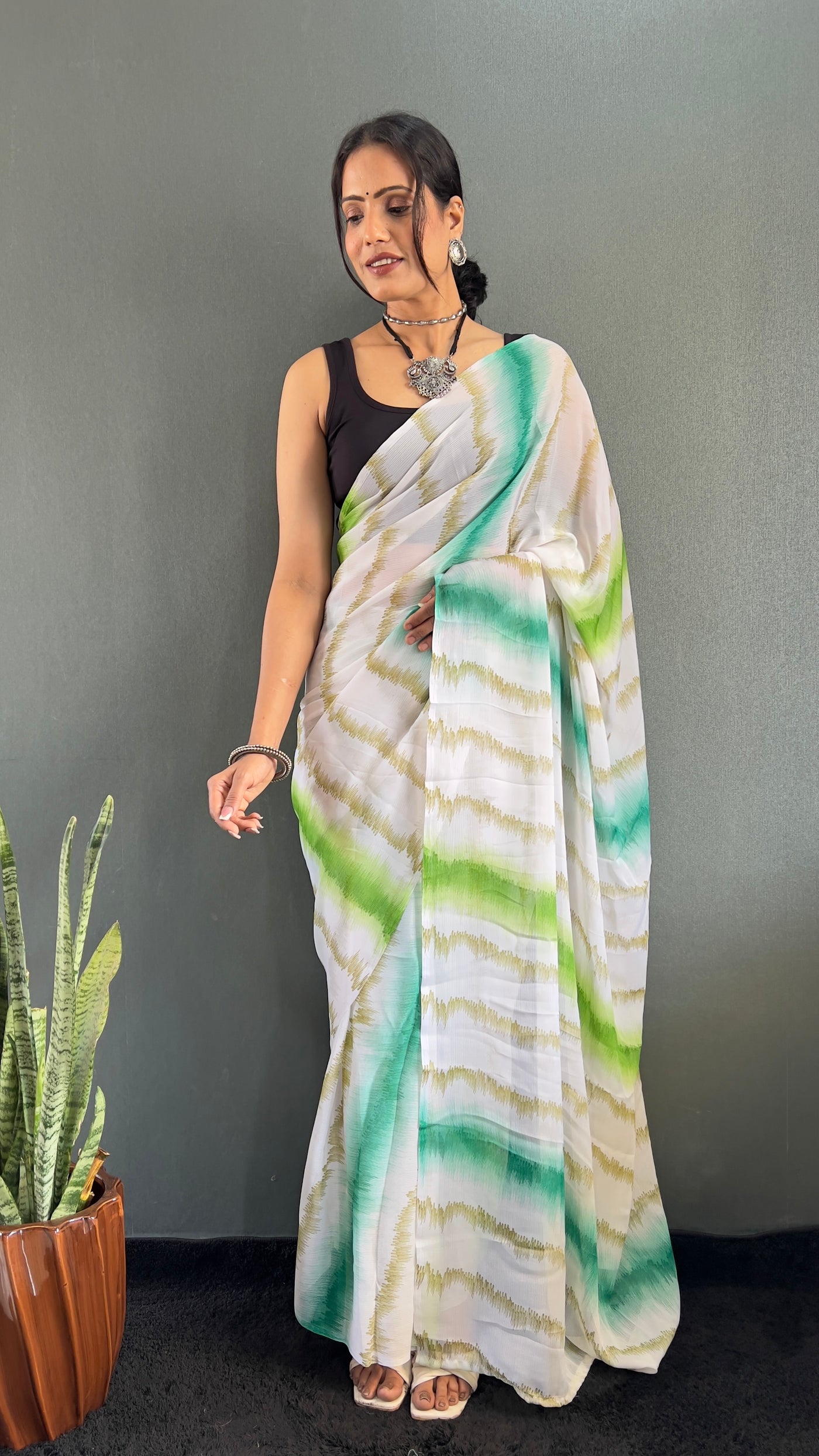 Beautiful 1 Min Ready To Wear Georgette Green Saree With Banglori Satin Blouse