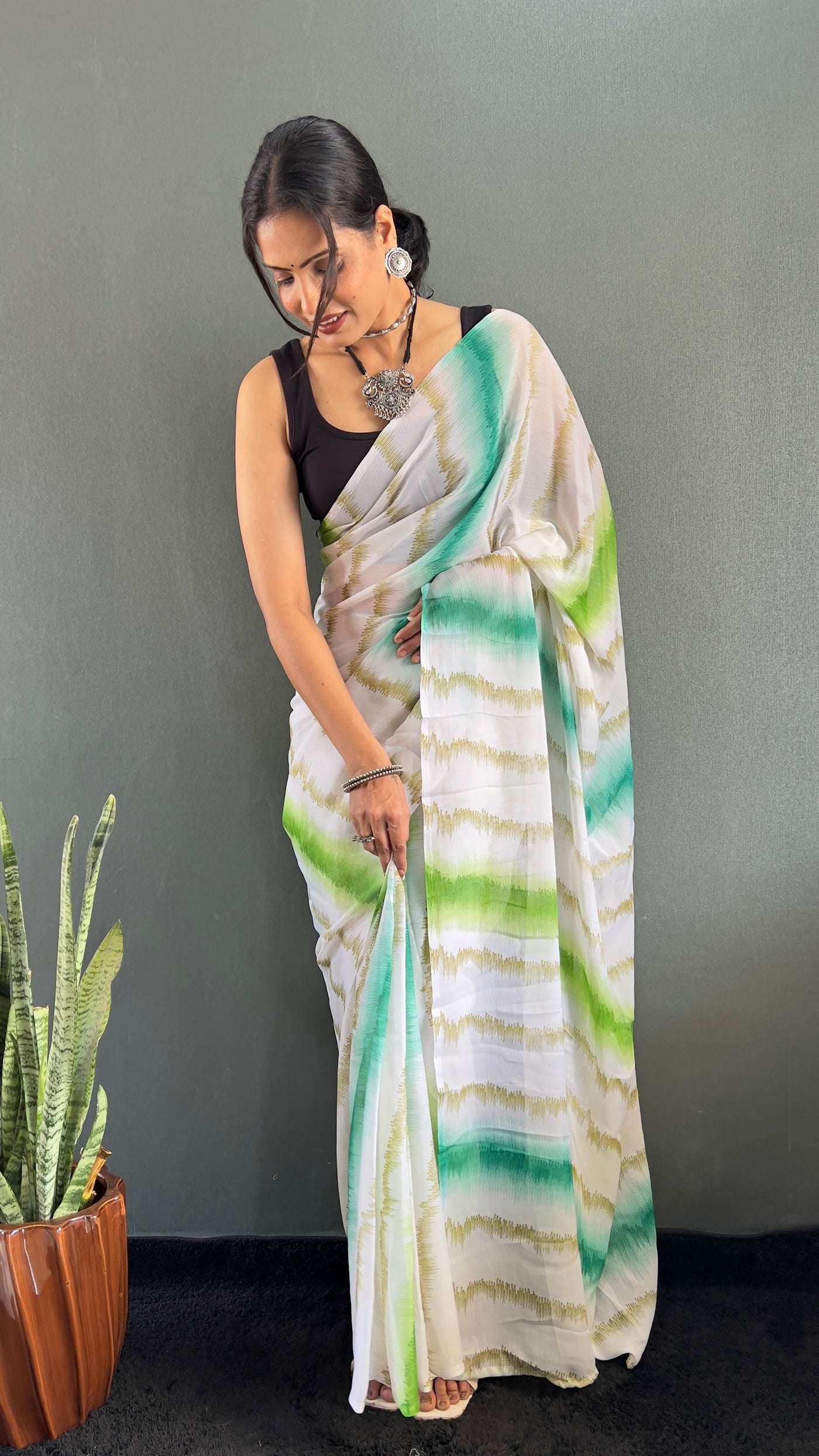 Beautiful 1 Min Ready To Wear Georgette Green Saree With Banglori Satin Blouse