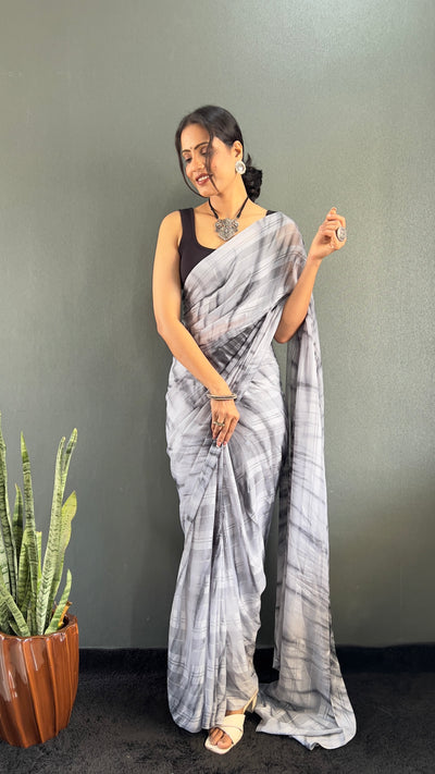 Beautiful Ready To Wear White Georgette Saree With Banglori Satin Blouse