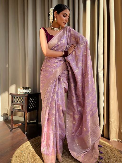 Beautiful Soft Lichi Silk Saree With Jacquard Work With Heavy Brocade Blouse